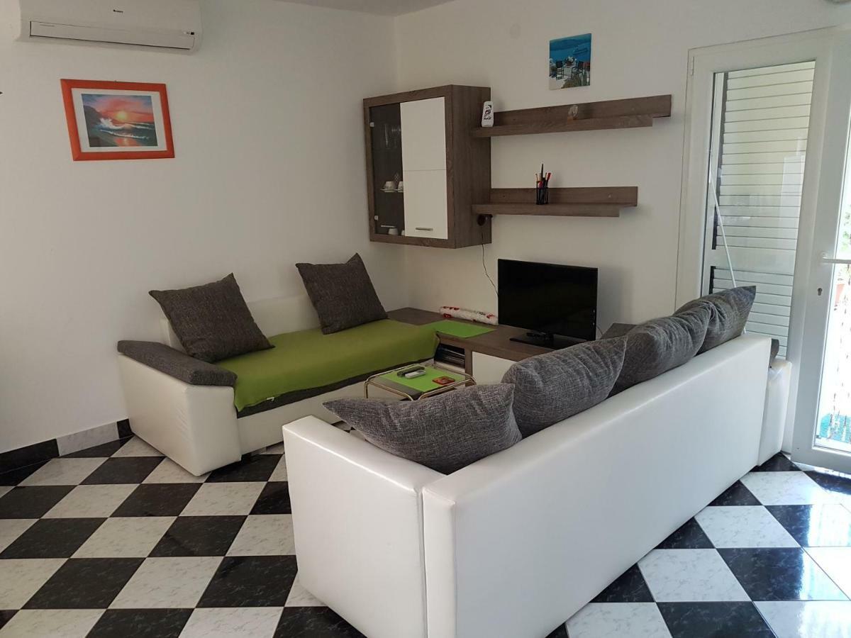 Apartment Mimosa Vir Eksteriør bilde